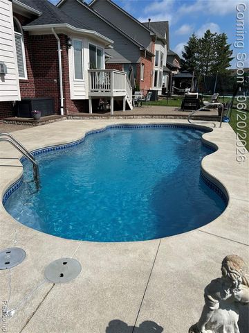 56334 Birkdale Drive, Macomb, MI 48042
