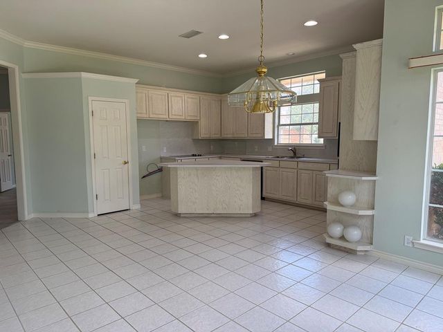34 Cristobal Court, Odessa, TX 79765