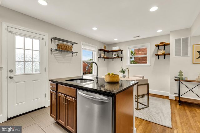 1917 T PL SE, Washington, DC 20020