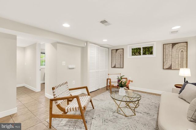 1917 T PL SE, Washington, DC 20020