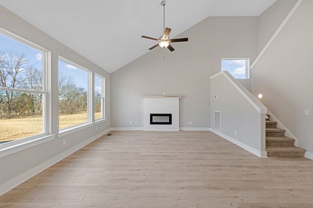 105 Esteph Ct, White House, TN 37188