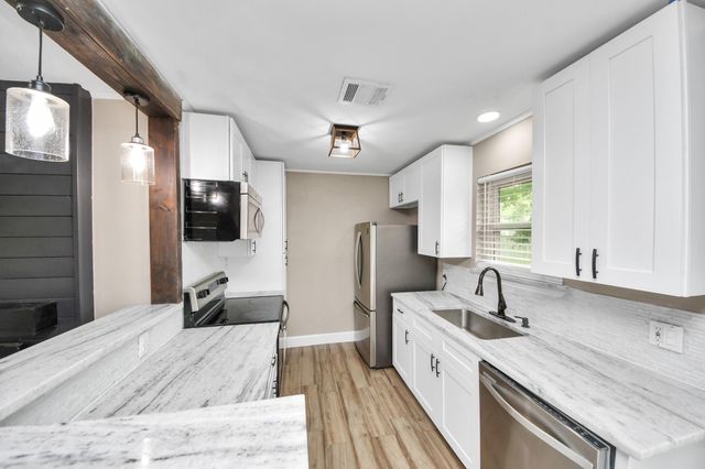 12733 7th Street, Santa Fe, TX 77510