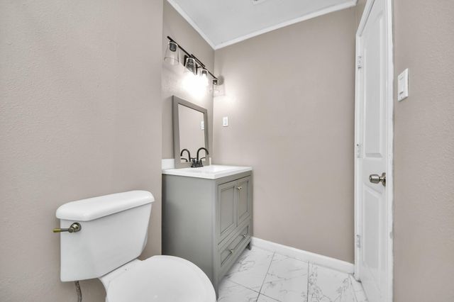 12733 7th Street, Santa Fe, TX 77510