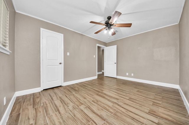 12733 7th Street, Santa Fe, TX 77510