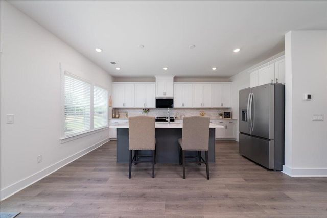 355 Calm Water Way, Summerville, SC 29486
