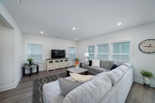355 Calm Water Way, Summerville, SC 29486
