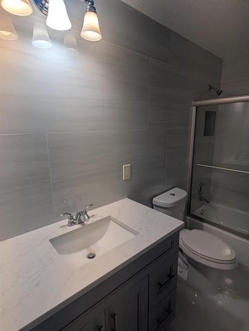 7713 Kimberly Boulevard, North Lauderdale, FL 33068