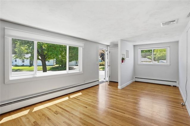 55 Blue Hill Drive, Warwick, RI 02886