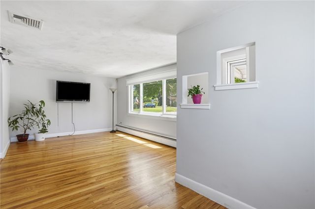 55 Blue Hill Drive, Warwick, RI 02886