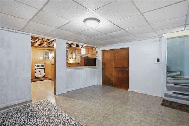 55 Blue Hill Drive, Warwick, RI 02886