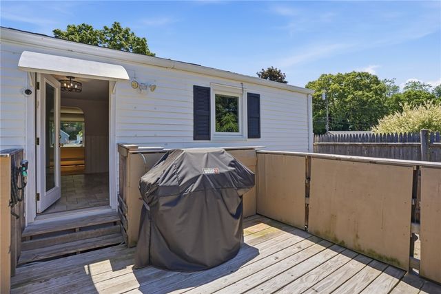 55 Blue Hill Drive, Warwick, RI 02886