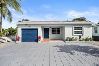 424 N B Street, Lake Worth Beach, FL 33460
