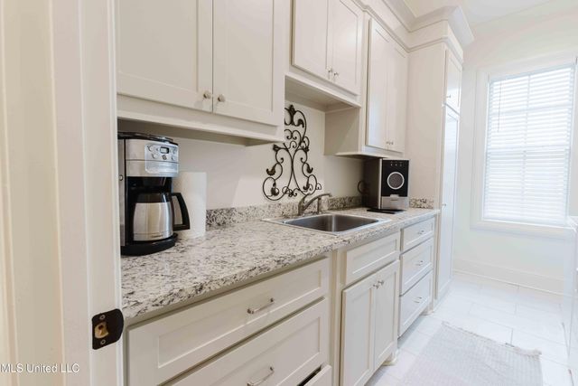 308 Leland Drive, Brandon, MS 39042