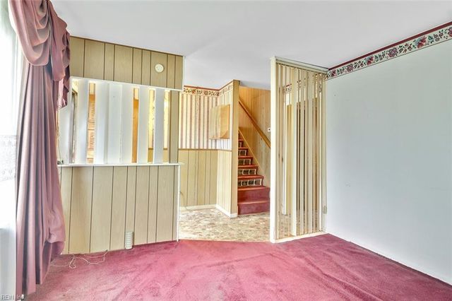 706 S Fallon CT, Hampton, VA 23661