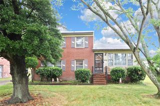 706 S Fallon CT, Hampton, VA 23661