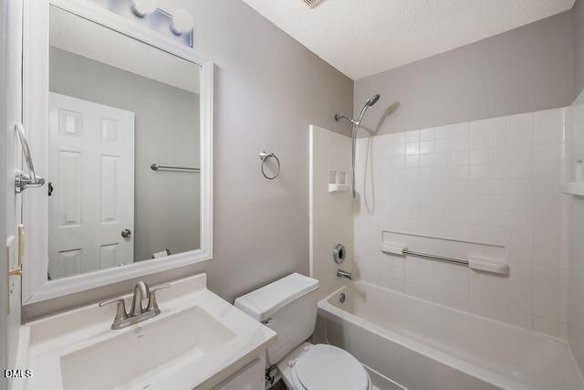 549 Darby Glen Lane, Durham, NC 27713