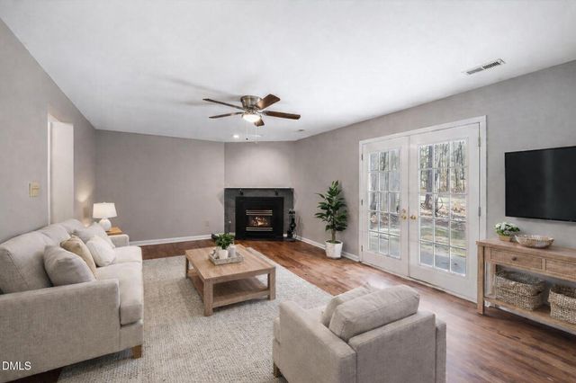 549 Darby Glen Lane, Durham, NC 27713