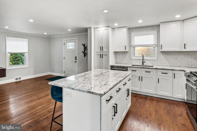 5911 BRACKENRIDGE AVE, Baltimore, MD 21212