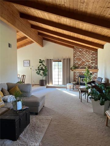 9535 Timberlane Avenue, Hesperia, CA 92345