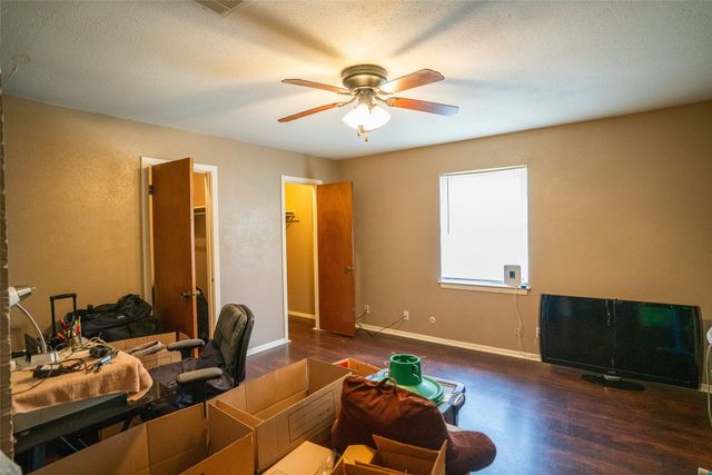 15 SW 45th, Paris, TX 75460