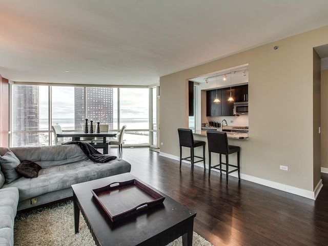 505 N Mcclurg Court 2402, Chicago, IL 60611