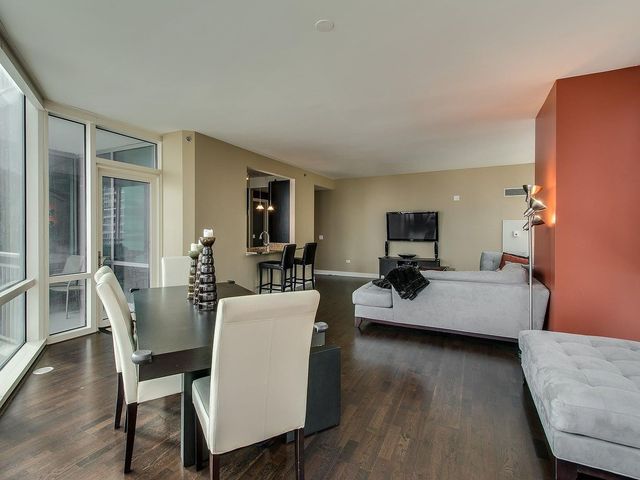 505 N Mcclurg Court 2402, Chicago, IL 60611