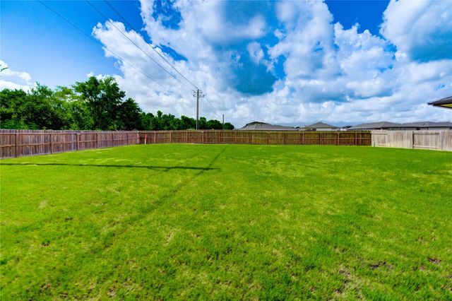 3032 Gunnersbury Drive, Houston, TX 77047