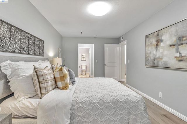 1775 Panda Way 103, Hayward, CA 94541