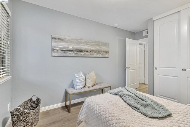 1775 Panda Way 103, Hayward, CA 94541