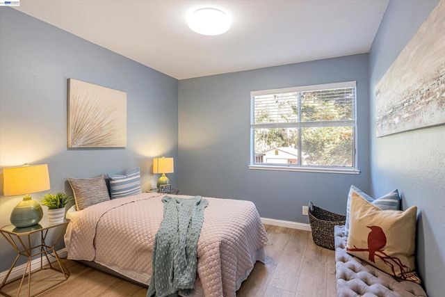 1775 Panda Way 103, Hayward, CA 94541