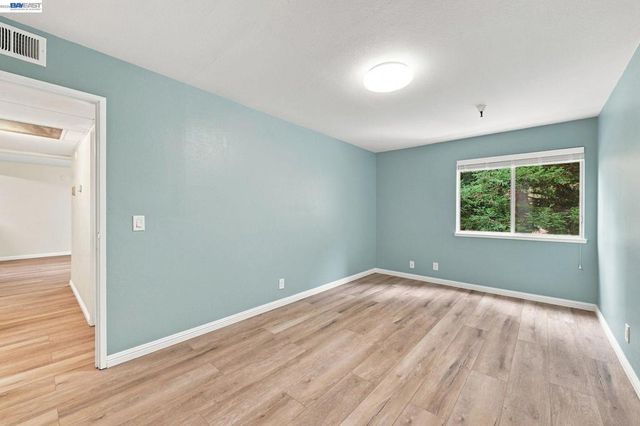 1775 Panda Way 103, Hayward, CA 94541