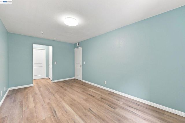 1775 Panda Way 103, Hayward, CA 94541