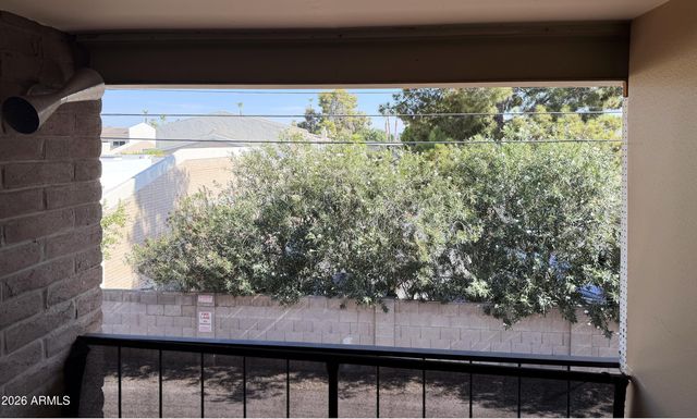 1901 E MISSOURI Avenue 208, Phoenix, AZ 85016
