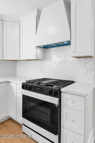 516 River Road, Fair Haven, NJ 07704