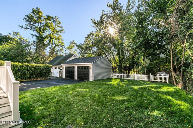 516 River Road, Fair Haven, NJ 07704