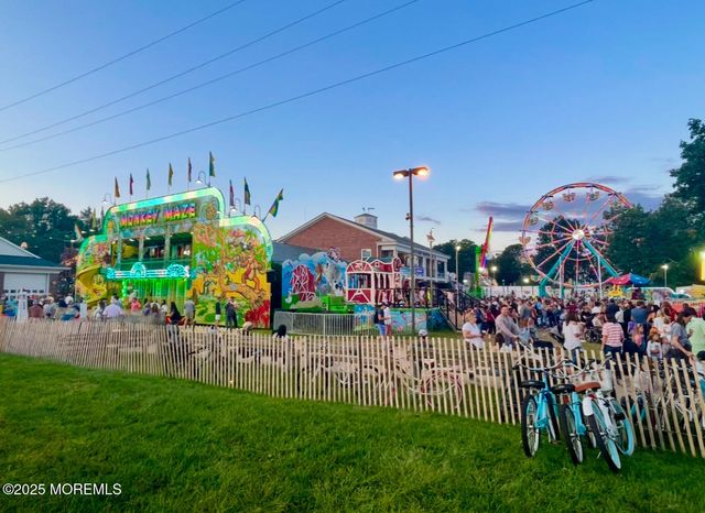 516 River Road, Fair Haven, NJ 07704