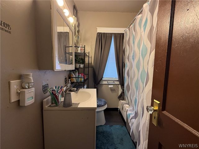 124 Newfield Street, Buffalo, NY 14207