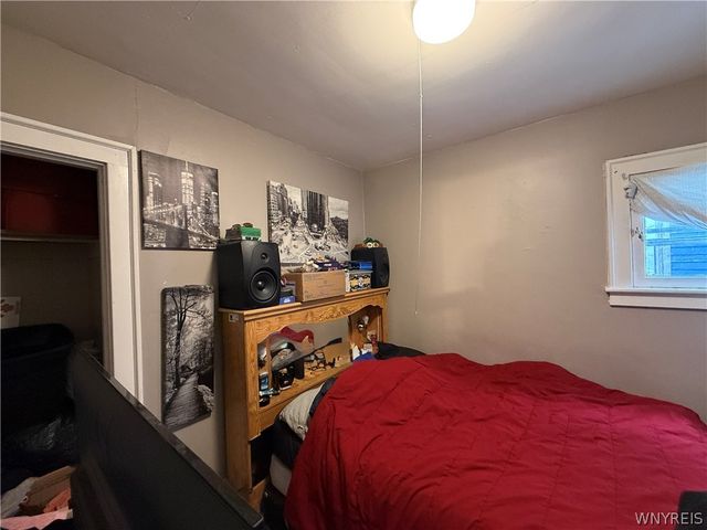 124 Newfield Street, Buffalo, NY 14207