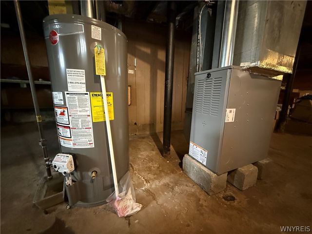 124 Newfield Street, Buffalo, NY 14207