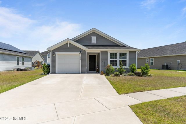 1696 W Coronado Avenue, Bolivia, NC 28422