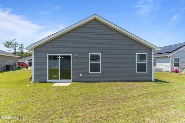 1696 W Coronado Avenue, Bolivia, NC 28422