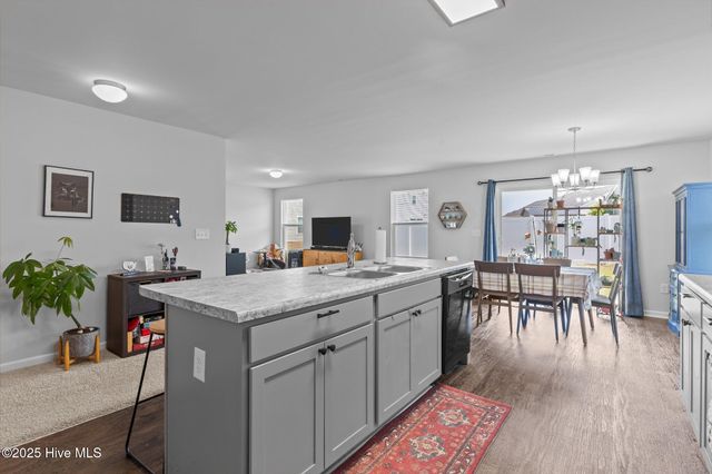 1696 W Coronado Avenue, Bolivia, NC 28422
