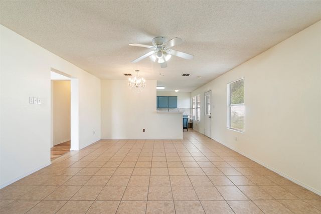 3605 Snead Court, Arlington, TX 76014