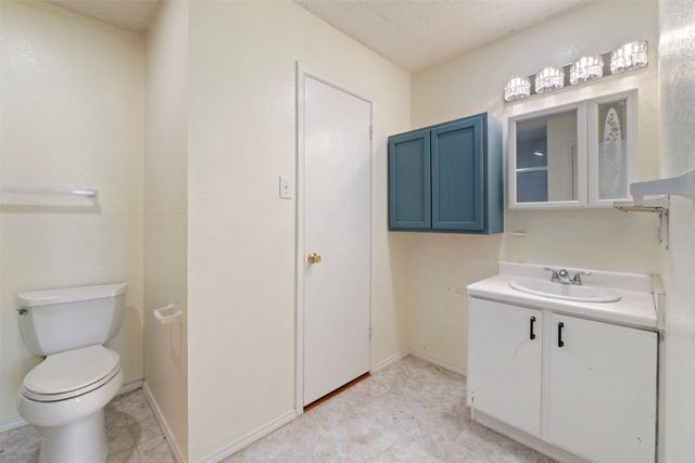 3605 Snead Court, Arlington, TX 76014