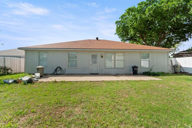 3605 Snead Court, Arlington, TX 76014