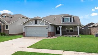 16044 S 88th East Avenue, Bixby, OK 74008