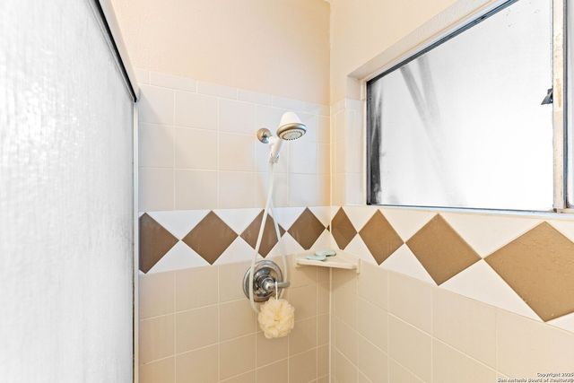 4015 Hillswind, San Antonio, TX 78217