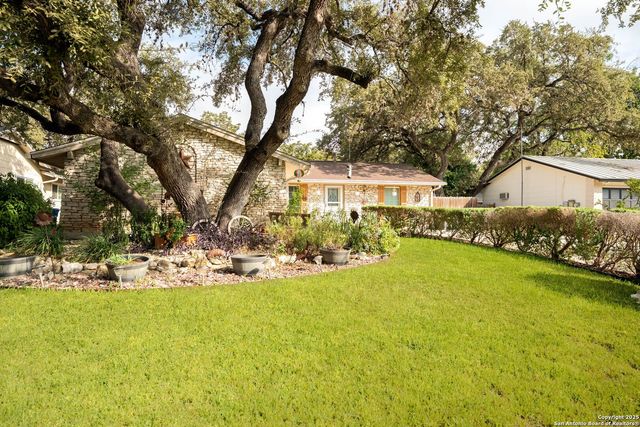 4015 Hillswind, San Antonio, TX 78217