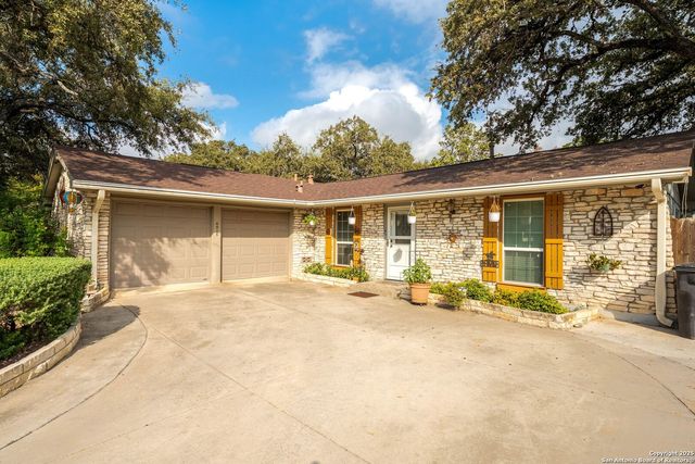 4015 Hillswind, San Antonio, TX 78217