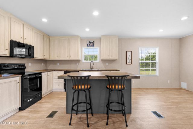 7243 Brittany Drive, Bailey, NC 27807
